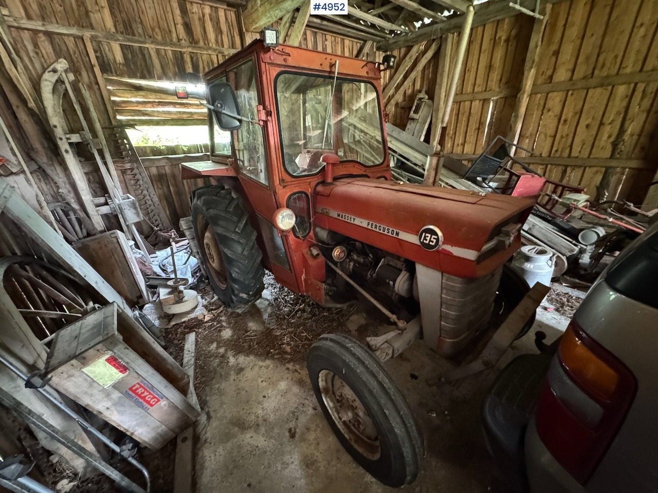 1977 Massey Ferguson 135 - جرار: صورة 5 1977 Massey Ferguson 135 - جرار: صورة 5