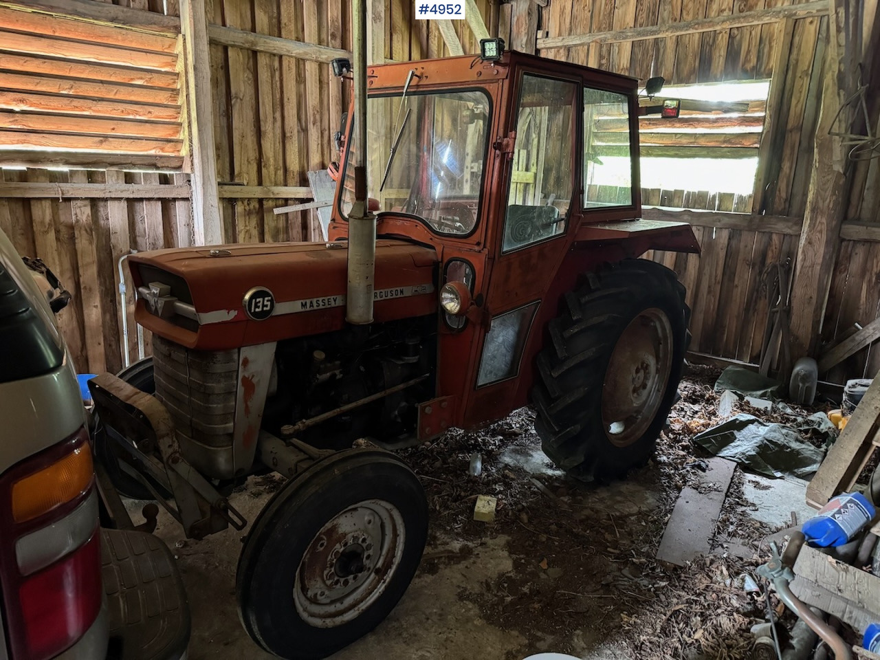 1977 Massey Ferguson 135 - جرار: صورة 1 1977 Massey Ferguson 135 - جرار: صورة 1