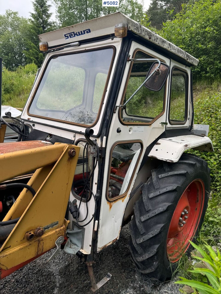 1980 David Brown 885 w/ front loader and bucket - جرار: صورة 3 1980 David Brown 885 w/ front loader and bucket - جرار: صورة 3