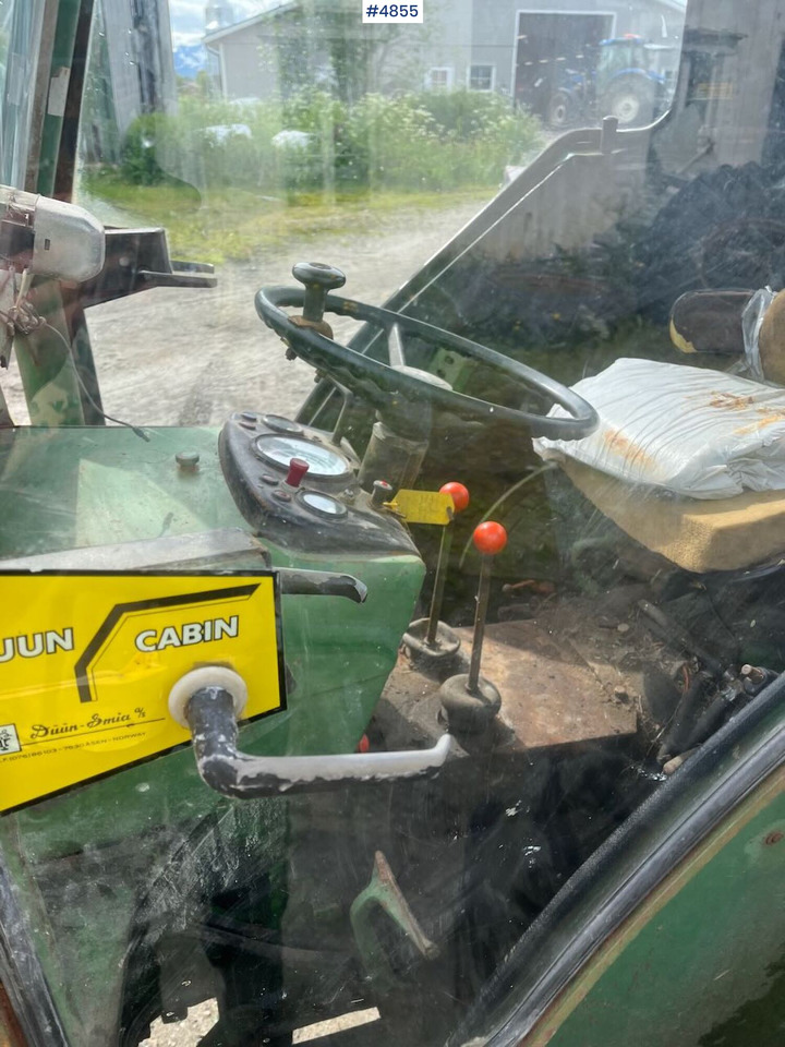 1980 John Deere 1030 tractor w/ twin deck and duun cabin. See hours. - جرار: صورة 3 1980 John Deere 1030 tractor w/ twin deck and duun cabin. See hours. - جرار: صورة 3