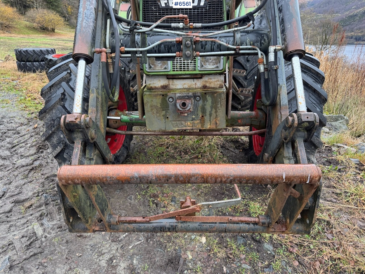 1981 Fendt Farmer 108 LS Turbomatik w/ front loader. - جرار: صورة 5 1981 Fendt Farmer 108 LS Turbomatik w/ front loader. - جرار: صورة 5