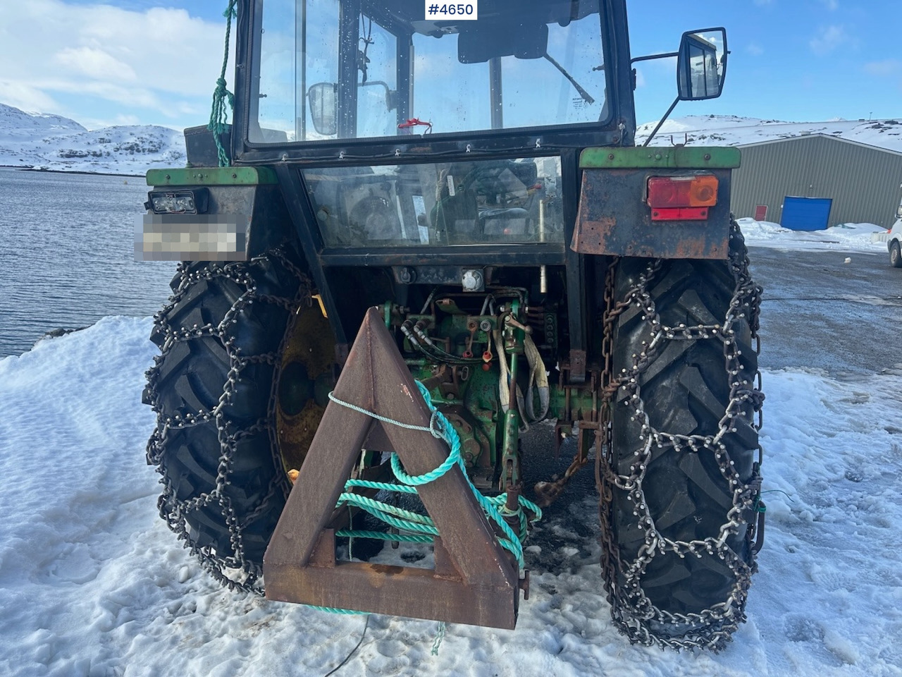 جرار 1981 John Deere 2040 w/ loader, triangle, snow blower, pallet forks and hydraulic unit. WATCH VIDEO.: صورة 5