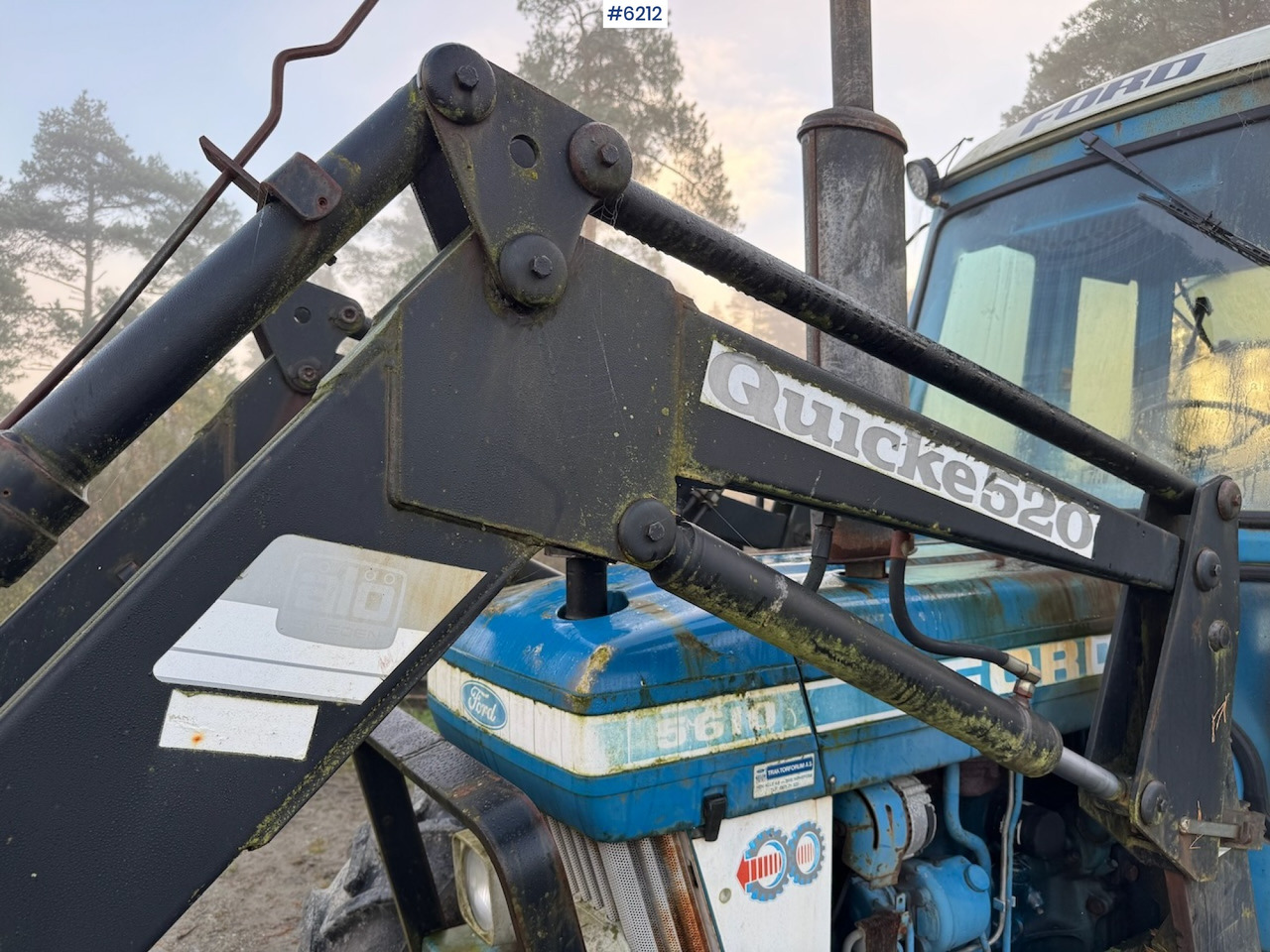 1982 Ford 5610 w/ front loader. - جرار: صورة 3 1982 Ford 5610 w/ front loader. - جرار: صورة 3