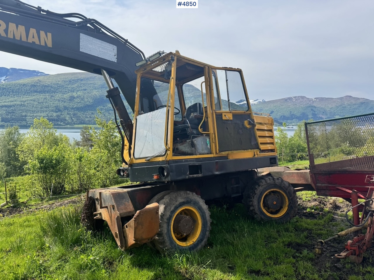 1983 Åkerman H7 Wheeled excavator with digging bucket - حفارة: صورة 2 1983 Åkerman H7 Wheeled excavator with digging bucket - حفارة: صورة 2