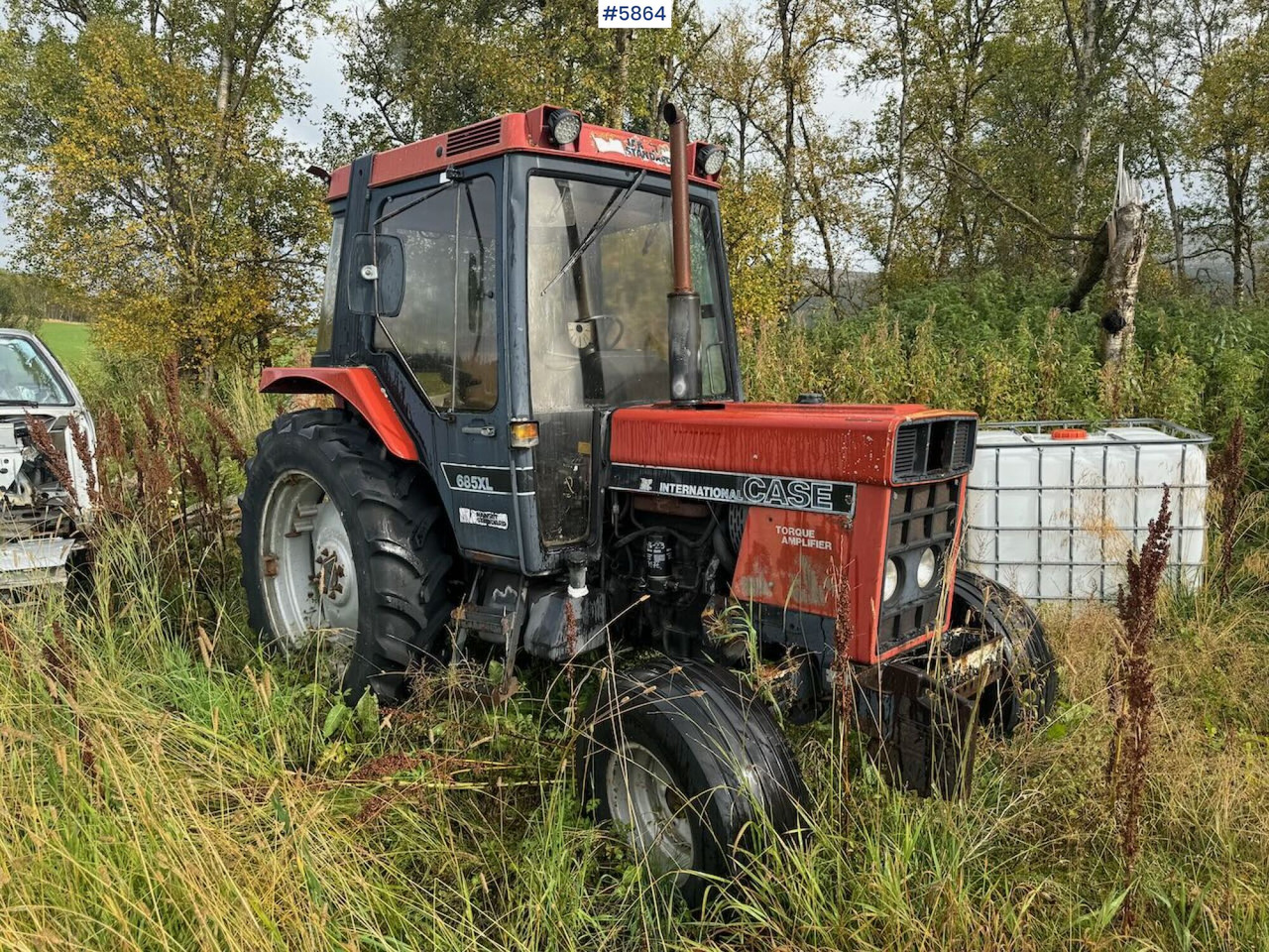 1985 Case 685 XL. Repair object. - جرار: صورة 1 1985 Case 685 XL. Repair object. - جرار: صورة 1