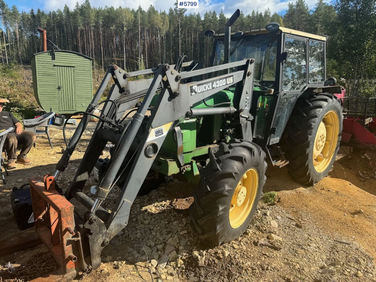1985 John Deere 2040 4x4 w/ front loader - جرار: صورة 2 1985 John Deere 2040 4x4 w/ front loader - جرار: صورة 2