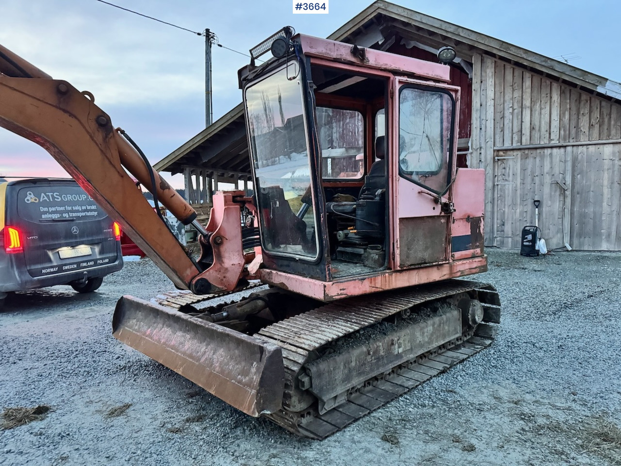 حفارة 1987 Schaeff HR30 Tracked excavator with two buckets.: صورة 6