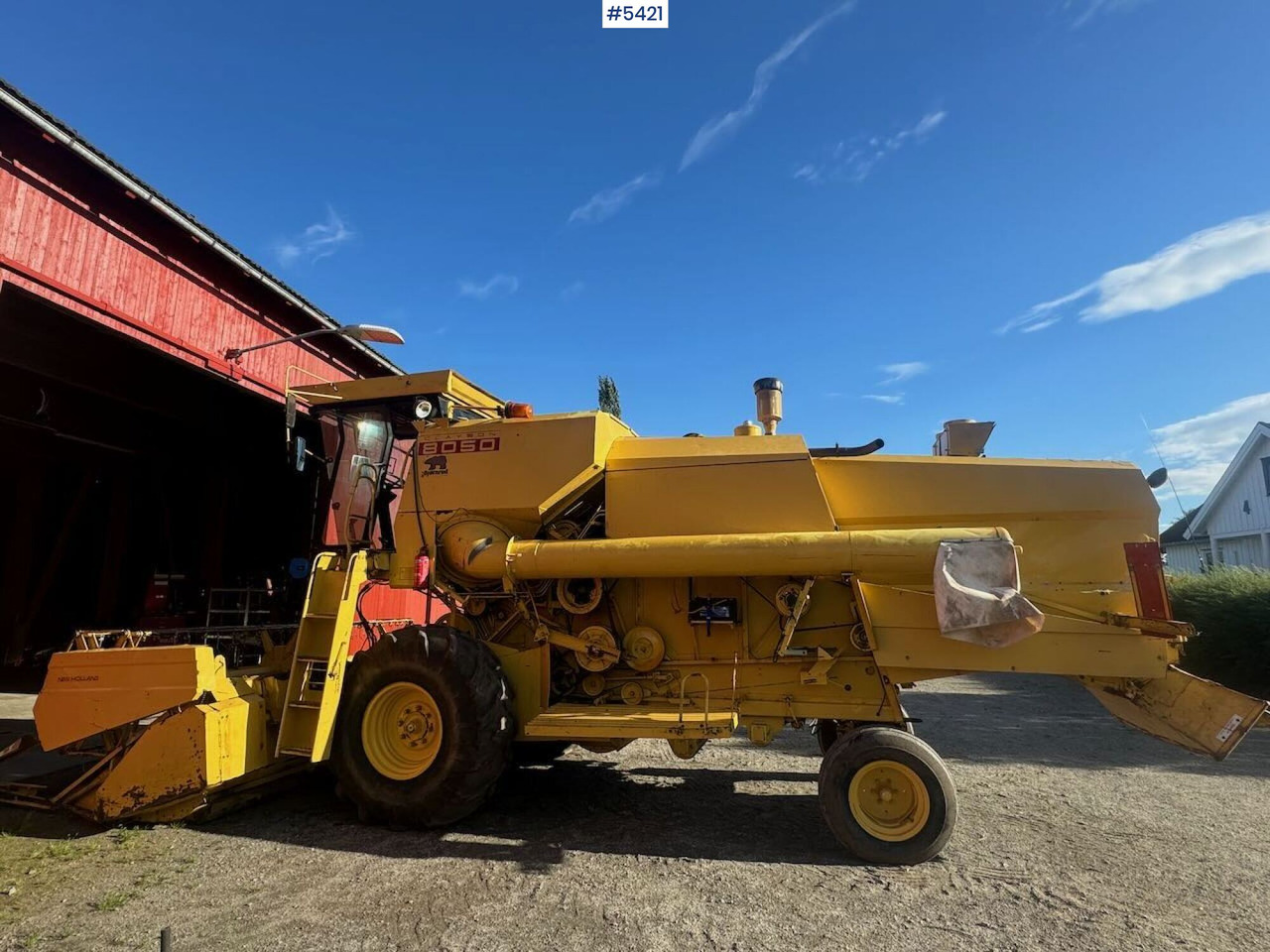 1988 New Holland 8050 - حصادة موحَّدة: صورة 5 1988 New Holland 8050 - حصادة موحَّدة: صورة 5