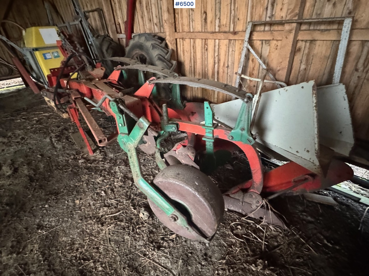 1990 Kverneland 3 furrow plough - معدات حرث التربة: صورة 1 1990 Kverneland 3 furrow plough - معدات حرث التربة: صورة 1