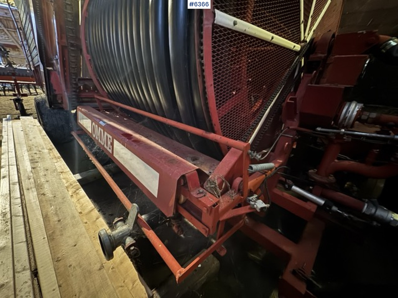 1990 Omme water tanker with Rovatti pump, cannon and pipes - آلة: صورة 3 1990 Omme water tanker with Rovatti pump, cannon and pipes - آلة: صورة 3