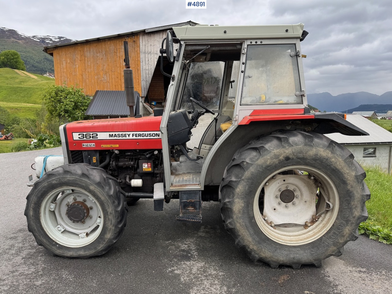 1993 Massey Ferguson 362 - جرار: صورة 2 1993 Massey Ferguson 362 - جرار: صورة 2