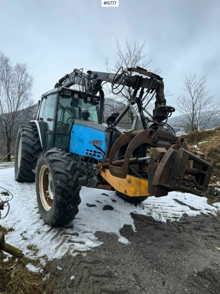 جرار 1993 Valmet 8100 with Hiab FMV crane and log trailer: صورة 6