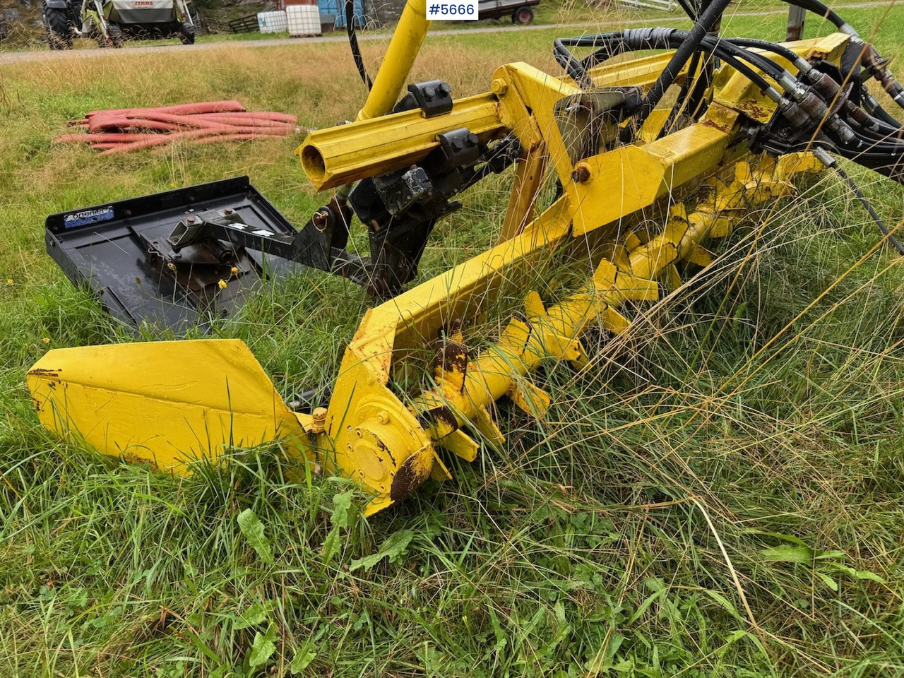 1994 Pisten Bully 150D w/ track layer and milling machine - آلية المنفعة/ مركبة خاصة: صورة 3 1994 Pisten Bully 150D w/ track layer and milling machine - آلية المنفعة/ مركبة خاصة: صورة 3