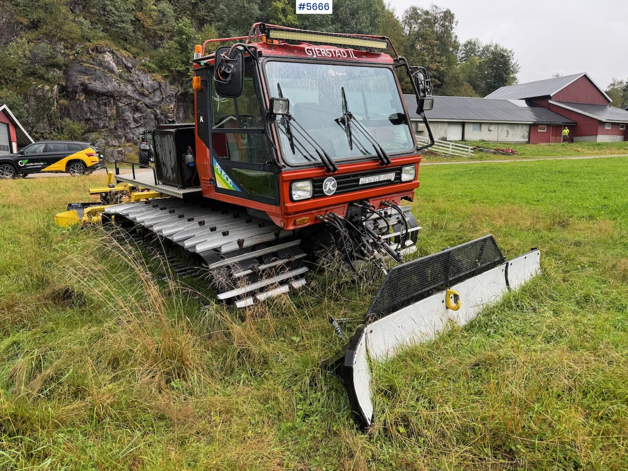 1994 Pisten Bully 150D w/ track layer and milling machine - آلية المنفعة/ مركبة خاصة: صورة 4 1994 Pisten Bully 150D w/ track layer and milling machine - آلية المنفعة/ مركبة خاصة: صورة 4