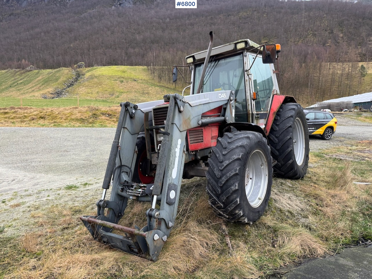 1995 Massey Ferguson 3075 w/ front loader. - جرار: صورة 2 1995 Massey Ferguson 3075 w/ front loader. - جرار: صورة 2