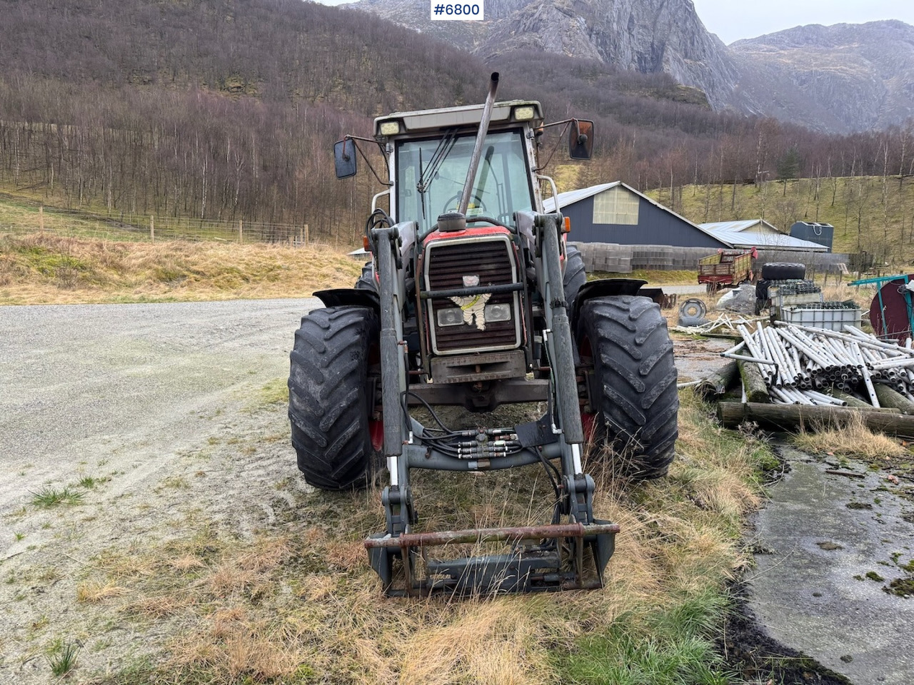 1995 Massey Ferguson 3075 w/ front loader. - جرار: صورة 4 1995 Massey Ferguson 3075 w/ front loader. - جرار: صورة 4