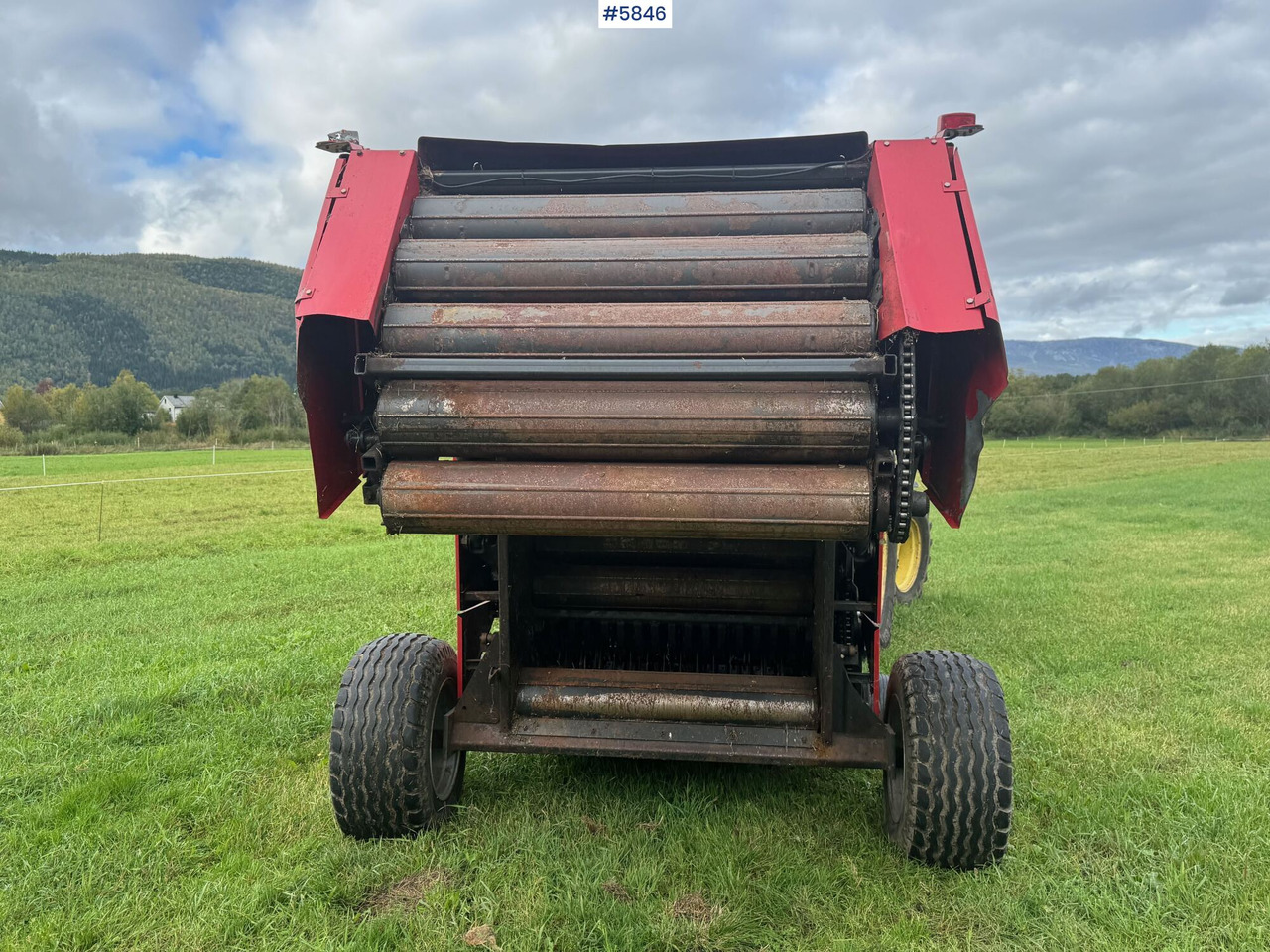 1996 Greenland RF120 round baler. WATCH THE VIDEO! - معدات تيبيس التبن: صورة 3 1996 Greenland RF120 round baler. WATCH THE VIDEO! - معدات تيبيس التبن: صورة 3