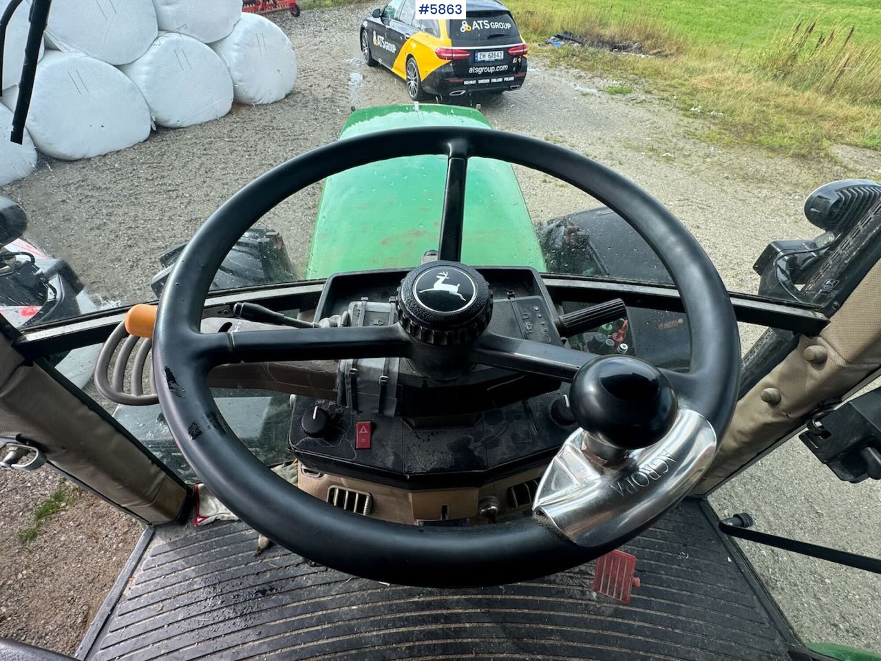 1996 John Deere 6400 4x4 w/ front loader. 1996 John Deere 6400 4x4 w/ front loader.: صورة 13