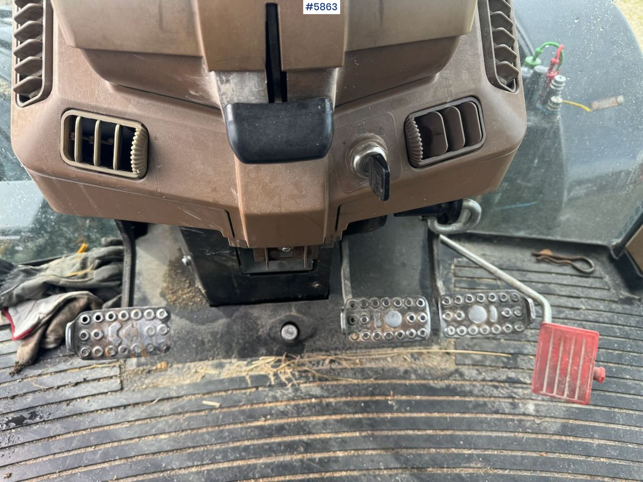 1996 John Deere 6400 4x4 w/ front loader. 1996 John Deere 6400 4x4 w/ front loader.: صورة 17