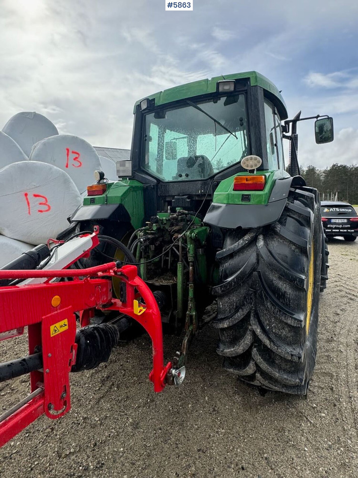 1996 John Deere 6400 4x4 w/ front loader. 1996 John Deere 6400 4x4 w/ front loader.: صورة 9
