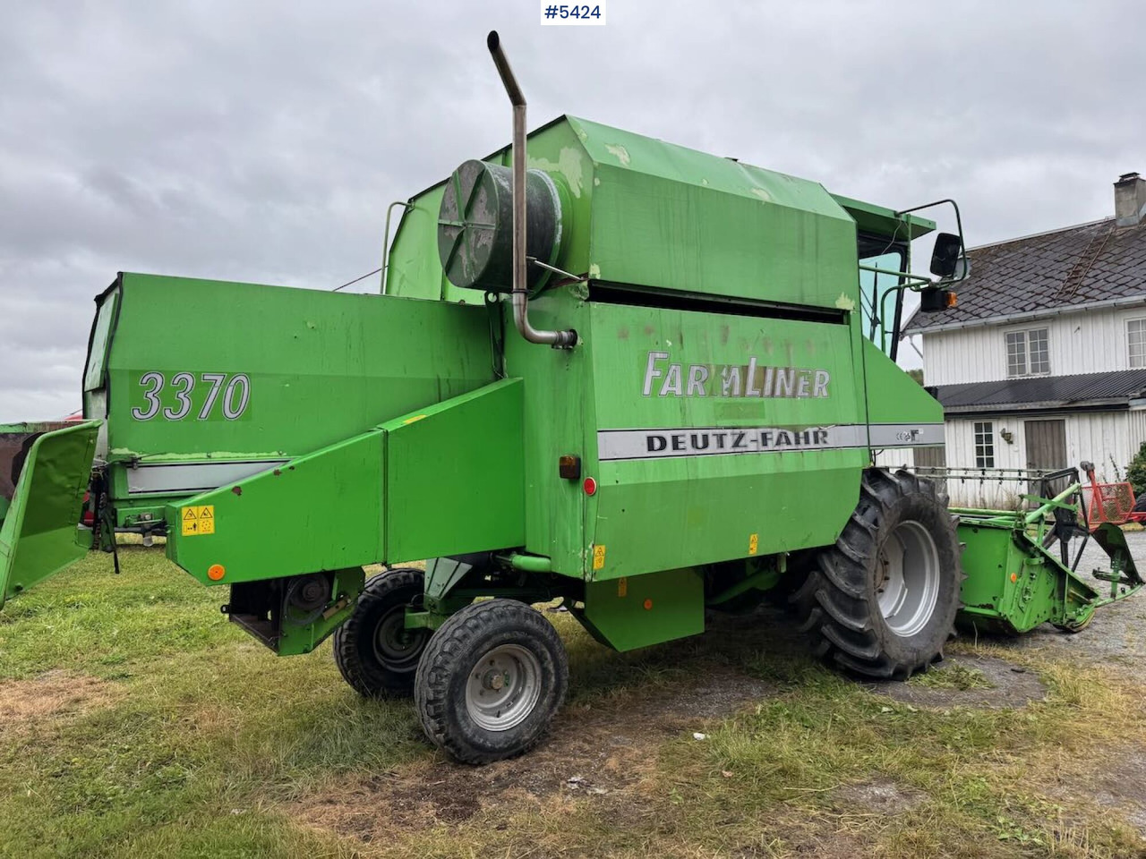 1998 Deutz Fahr FarmLiner 3370 - حصادة موحَّدة: صورة 5 1998 Deutz Fahr FarmLiner 3370 - حصادة موحَّدة: صورة 5