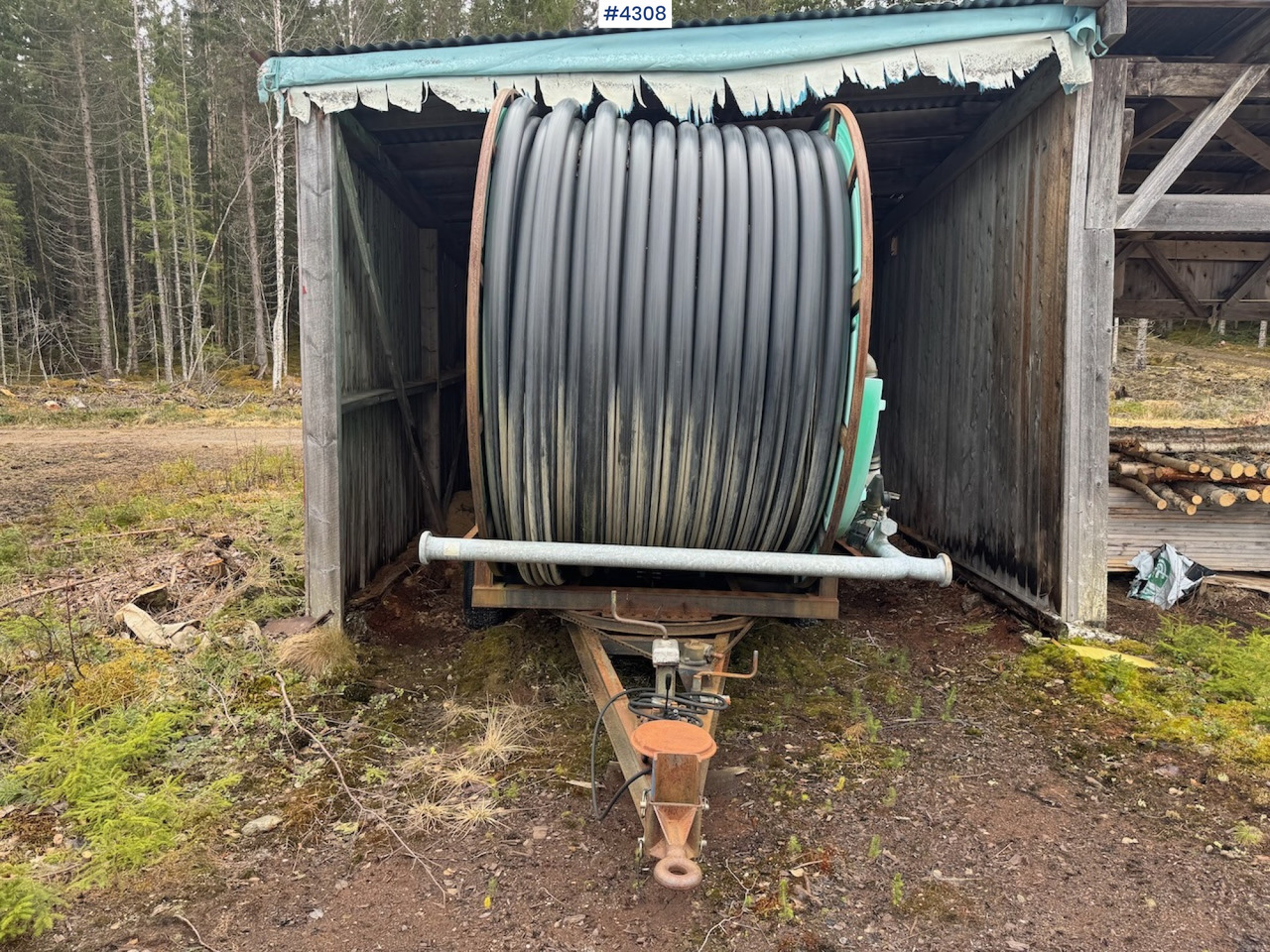 1998 Irtec vanningsvogn med rør og pumpe - نظام الري: صورة 3 1998 Irtec vanningsvogn med rør og pumpe - نظام الري: صورة 3