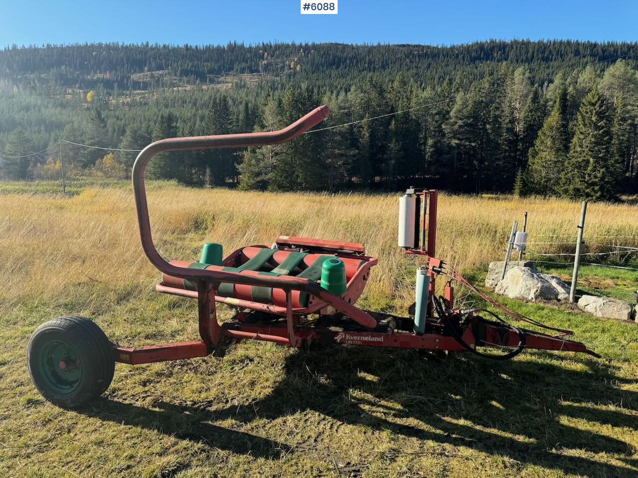 1998 Kverneland 7335 Round bale wrapper - معدات تيبيس التبن: صورة 3 1998 Kverneland 7335 Round bale wrapper - معدات تيبيس التبن: صورة 3