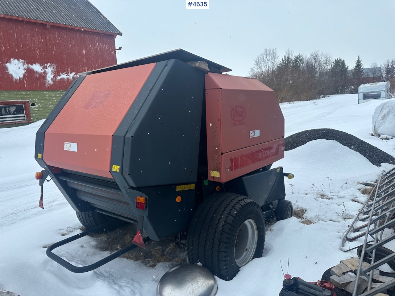 1998 Vicon RF 130 Round baler. - معدات تيبيس التبن: صورة 4 1998 Vicon RF 130 Round baler. - معدات تيبيس التبن: صورة 4