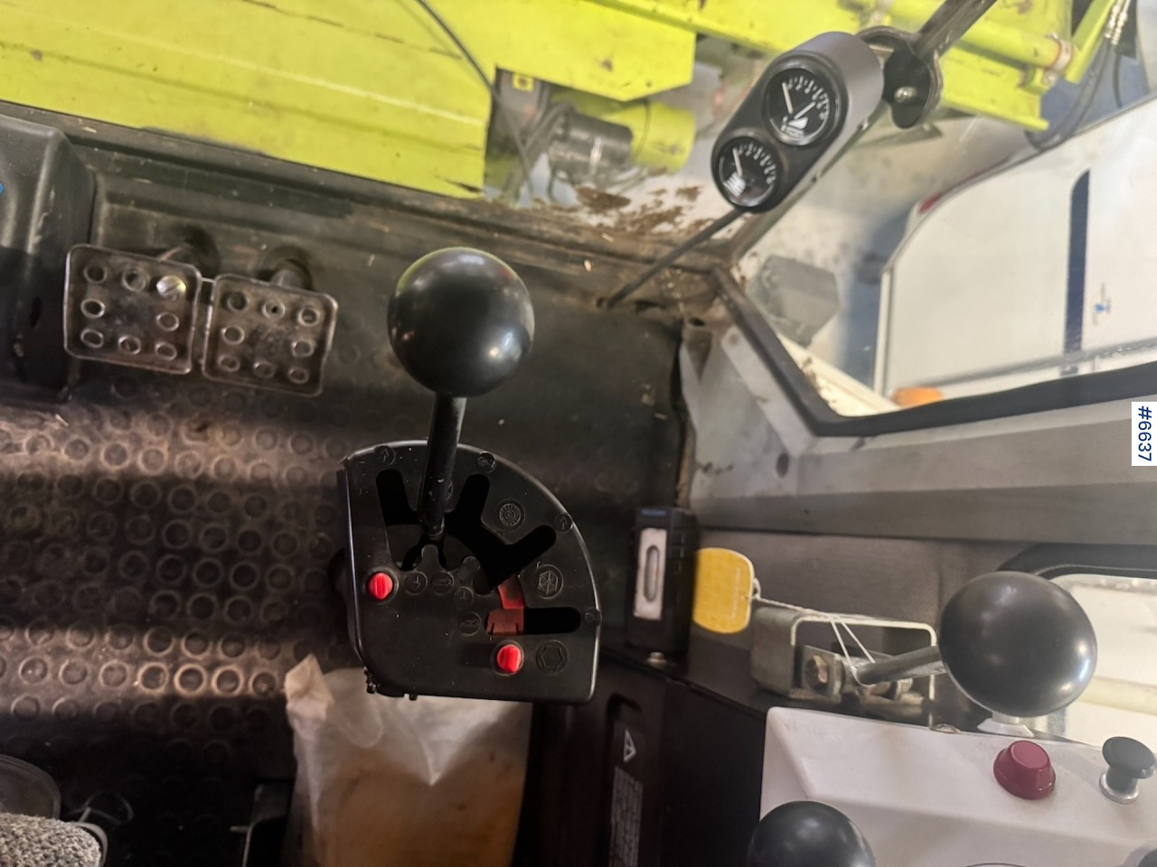 1999 Claas Dominator 68 S combine harvester with twin wheels. Well-maintained / Recently upgraded! 1999 Claas Dominator 68 S combine harvester with twin wheels. Well-maintained / Recently upgraded!: صورة 18 1999 Claas Dominator 68 S combine harvester with twin wheels. Well-maintained / Recently upgraded! 1999 Claas Dominator 68 S combine harvester with twin wheels. Well-maintained / Recently upgraded!: صورة 18