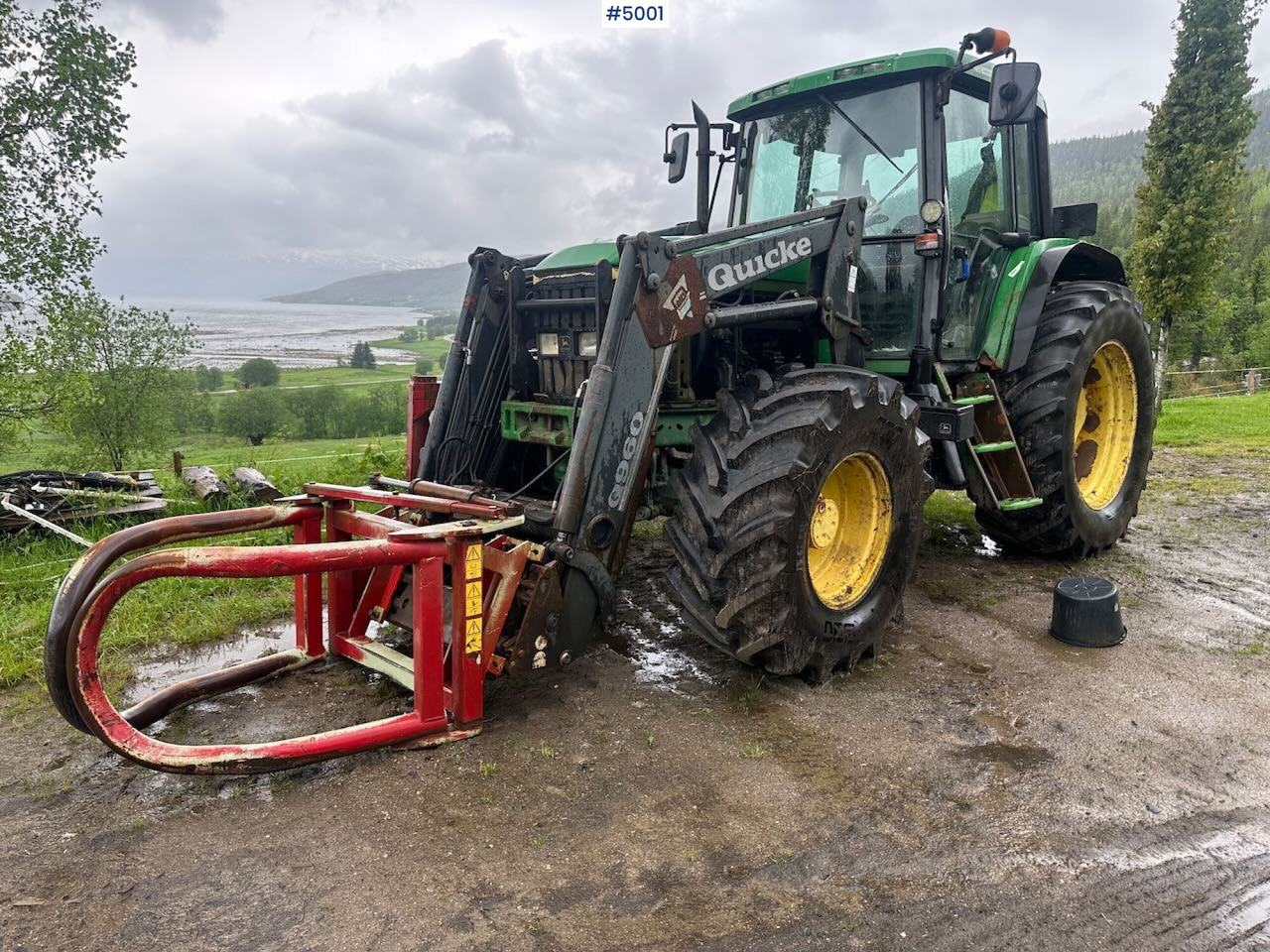 2000 John Deere 6610 4x4 tractor w/ front loader. - جرار: صورة 2 2000 John Deere 6610 4x4 tractor w/ front loader. - جرار: صورة 2