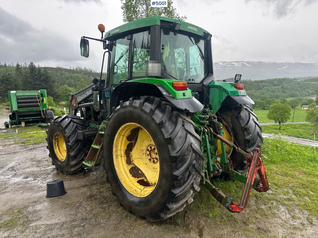2000 John Deere 6610 4x4 tractor w/ front loader. - جرار: صورة 4 2000 John Deere 6610 4x4 tractor w/ front loader. - جرار: صورة 4