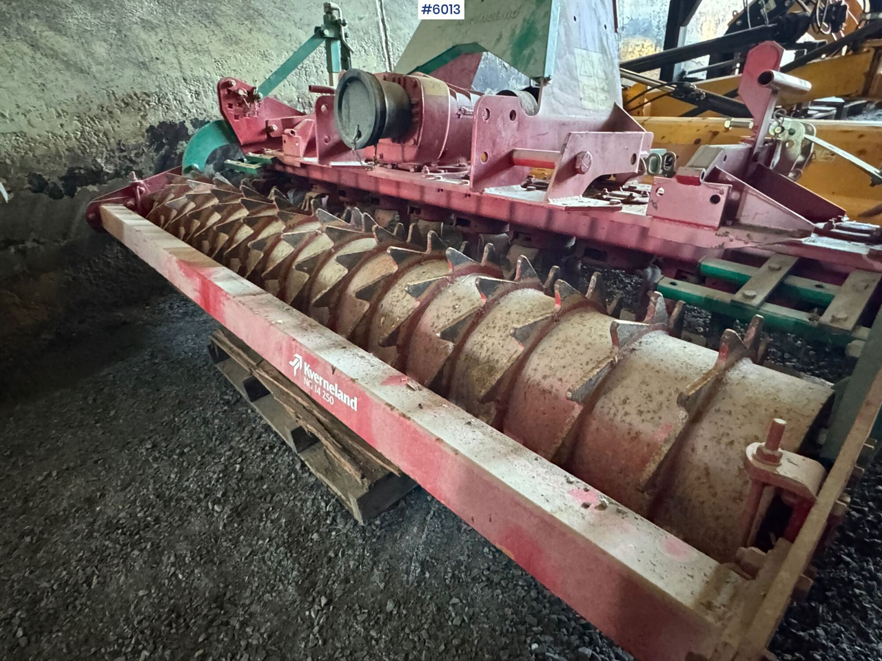 2000 Kverneland NG 14 250 horizontal tiller - معدات حرث التربة: صورة 5 2000 Kverneland NG 14 250 horizontal tiller - معدات حرث التربة: صورة 5