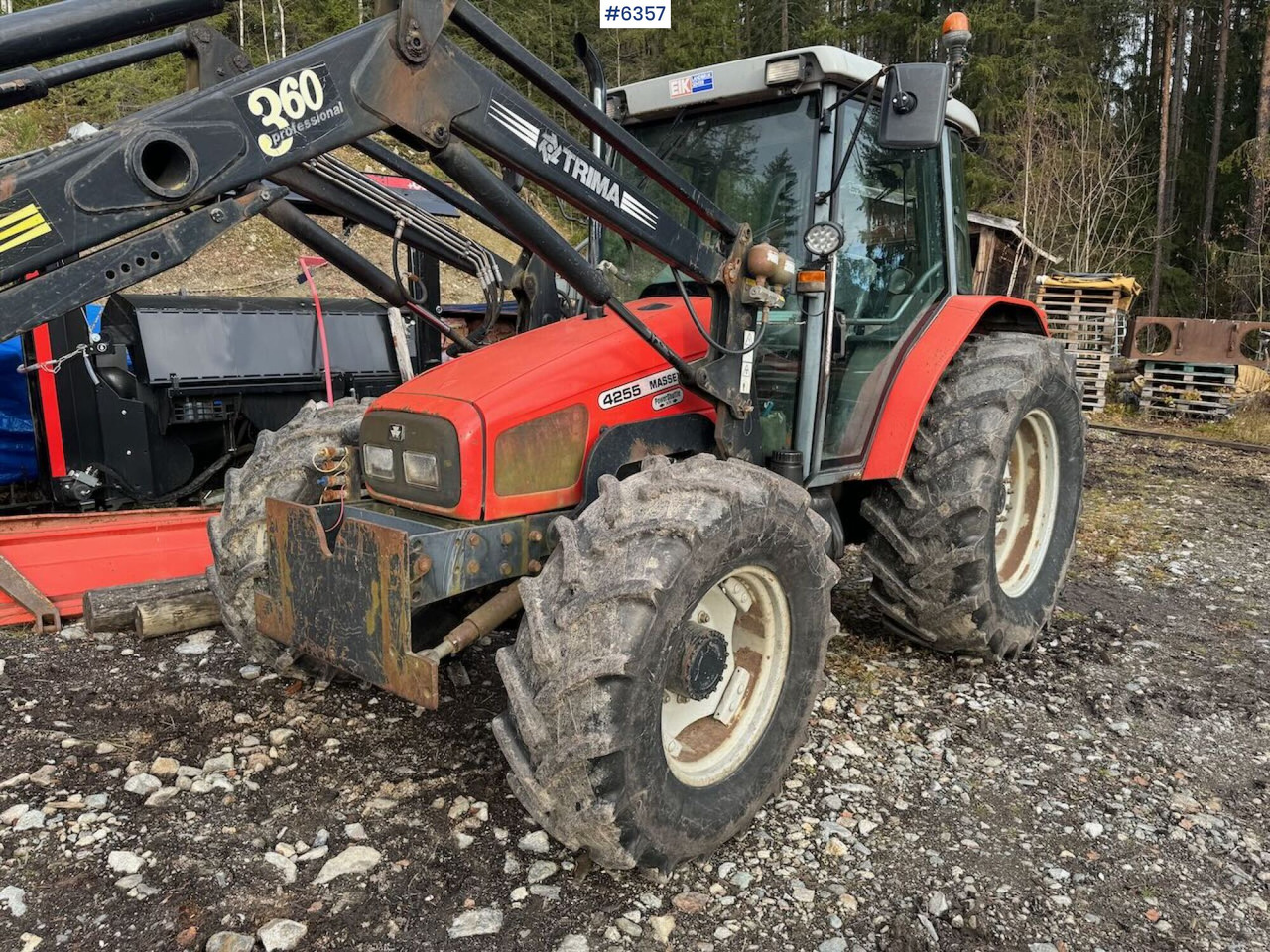 2000 Massey Ferguson 4255 m/ frontlaster - جرار: صورة 3 2000 Massey Ferguson 4255 m/ frontlaster - جرار: صورة 3
