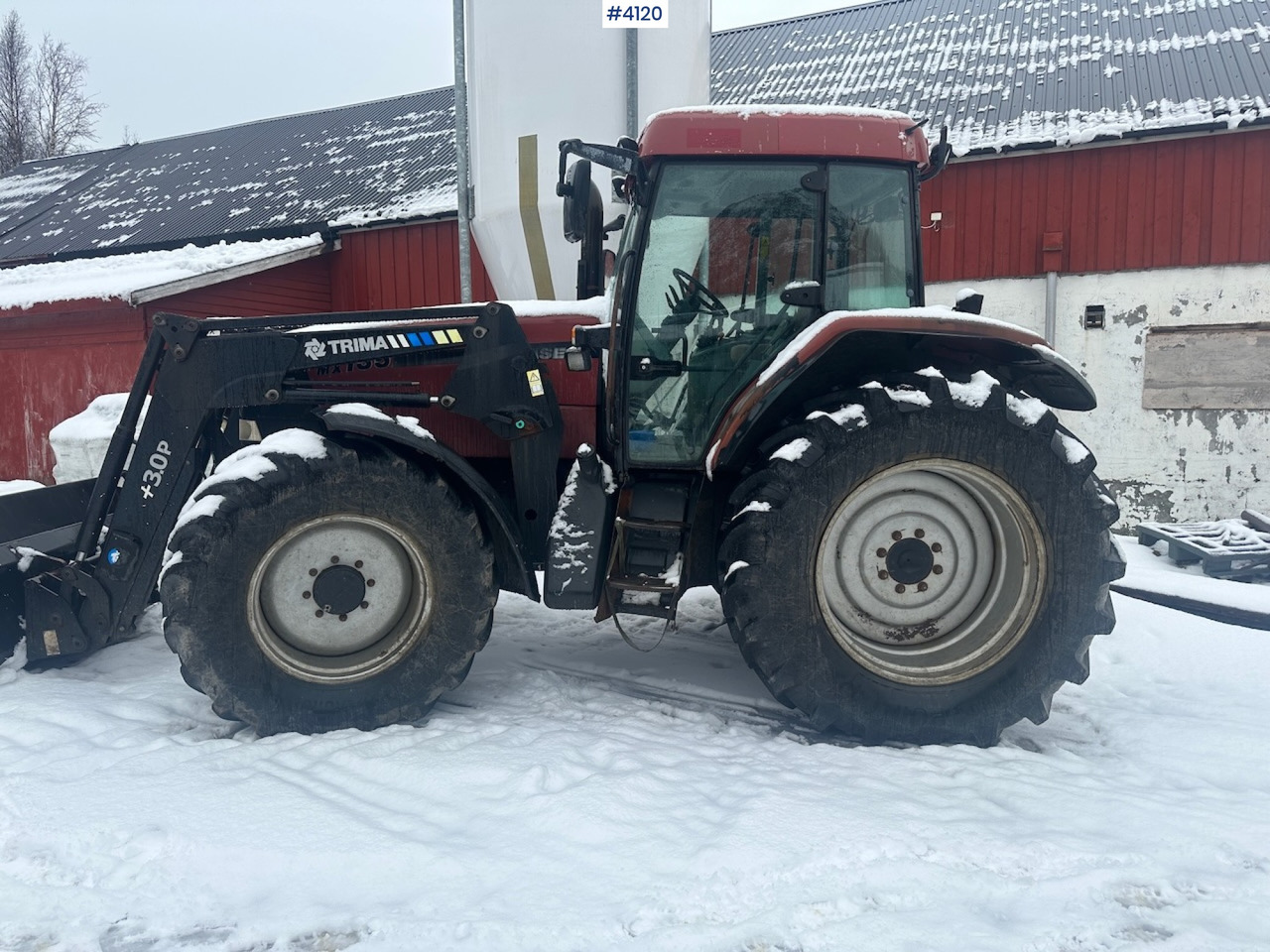 2002 CASE MX 135 MAXXUM 4x4 tractor with front loader. - جرار: صورة 2 2002 CASE MX 135 MAXXUM 4x4 tractor with front loader. - جرار: صورة 2