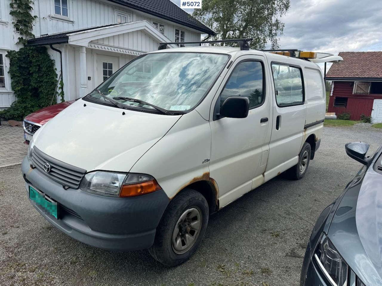 2003 Toyota Hiace 4wd - فان: صورة 2 2003 Toyota Hiace 4wd - فان: صورة 2
