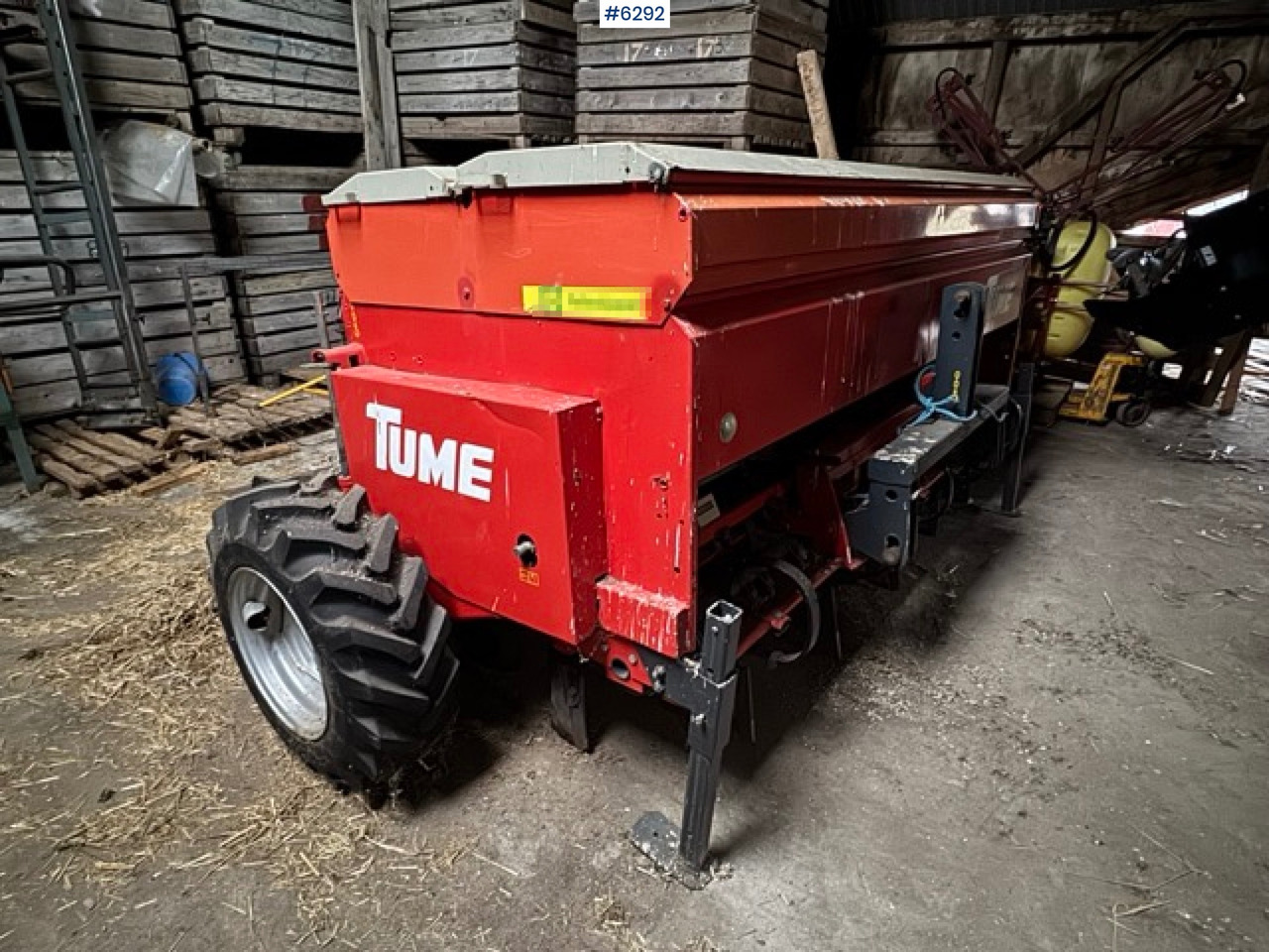 2003 Tume KL 2500 Combination Seed Drill - آلة البذار متعددة الوظائف: صورة 1 2003 Tume KL 2500 Combination Seed Drill - آلة البذار متعددة الوظائف: صورة 1