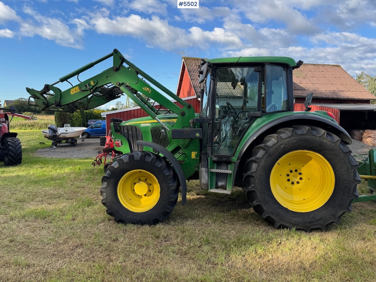 2004 John Deere 6220 w/front loader - جرار: صورة 1 2004 John Deere 6220 w/front loader - جرار: صورة 1