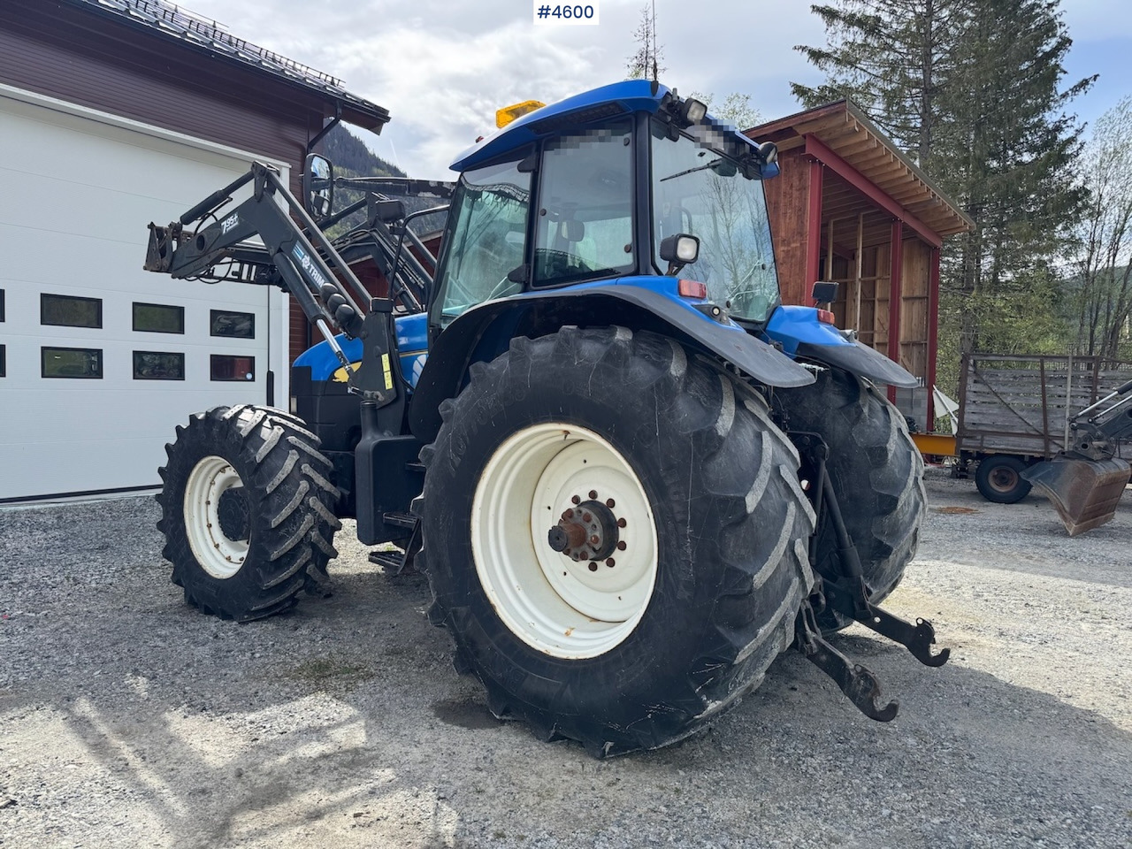 جرار 2005 New Holland TM190 w/front loader: صورة 9