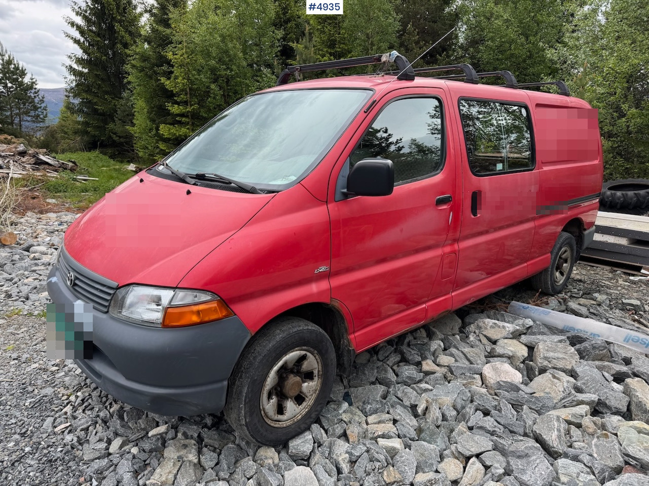 2005 Toyota Hiace 4WD Van. - فان: صورة 2 2005 Toyota Hiace 4WD Van. - فان: صورة 2