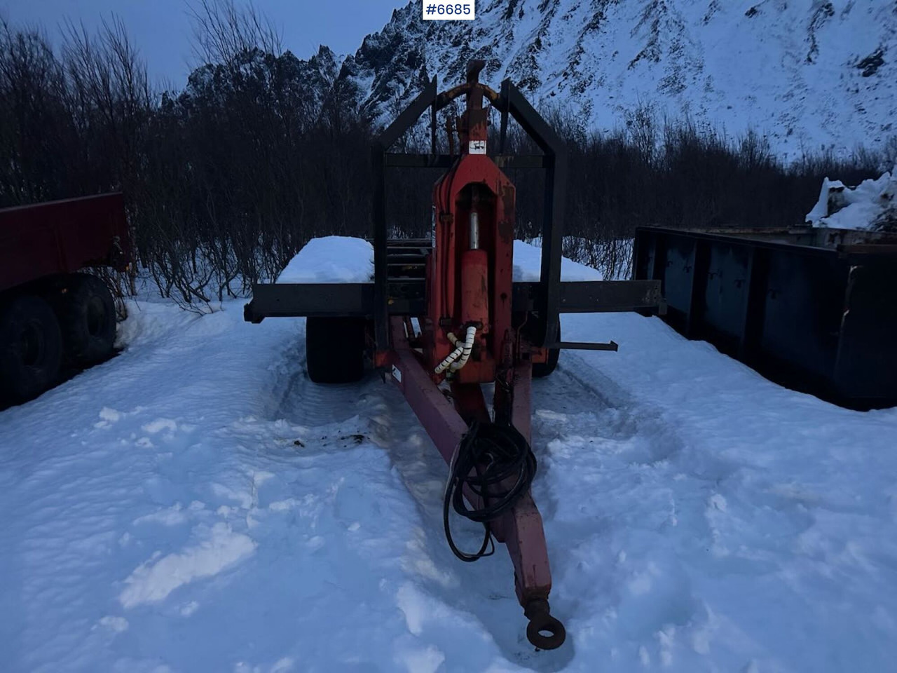 2006 BIGAB hook-lift trailer with container - مقطورة زراعية قلابة: صورة 2 2006 BIGAB hook-lift trailer with container - مقطورة زراعية قلابة: صورة 2