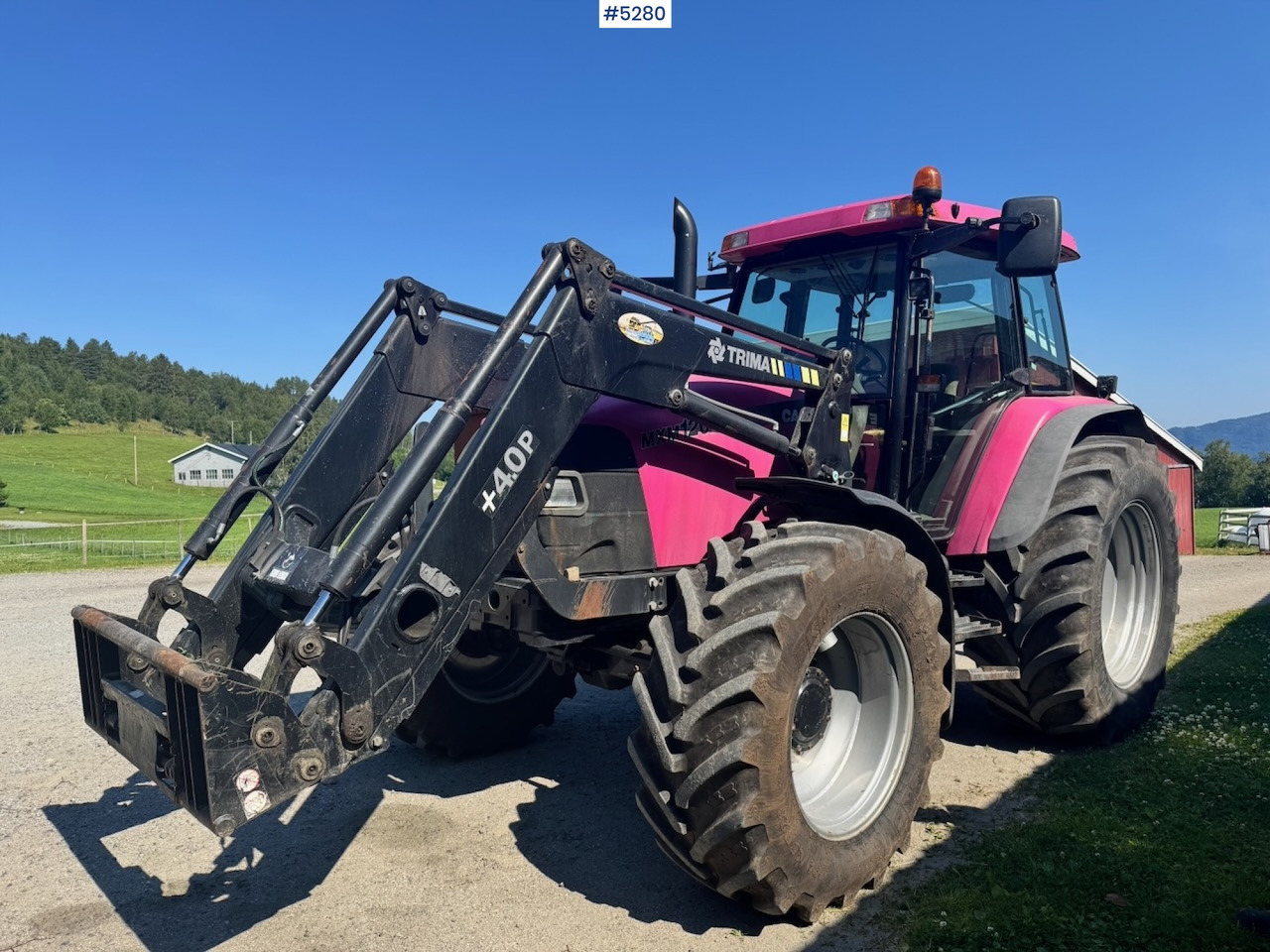 2006 Case MXM120 4x4 with front loader - جرار: صورة 1 2006 Case MXM120 4x4 with front loader - جرار: صورة 1