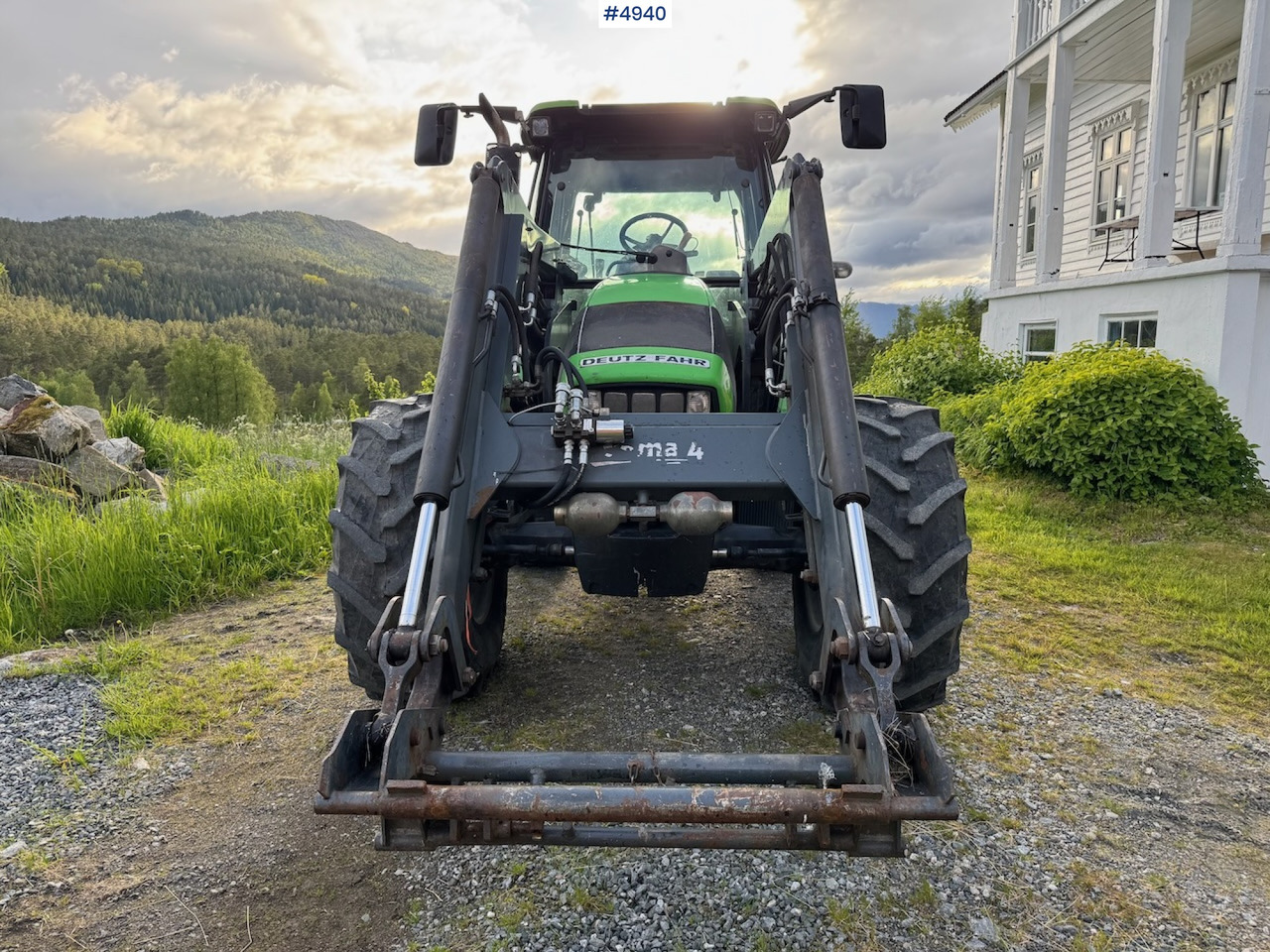 2006 Deutz-Fahr Agrotron K90 w/front loader. - جرار: صورة 4 2006 Deutz-Fahr Agrotron K90 w/front loader. - جرار: صورة 4
