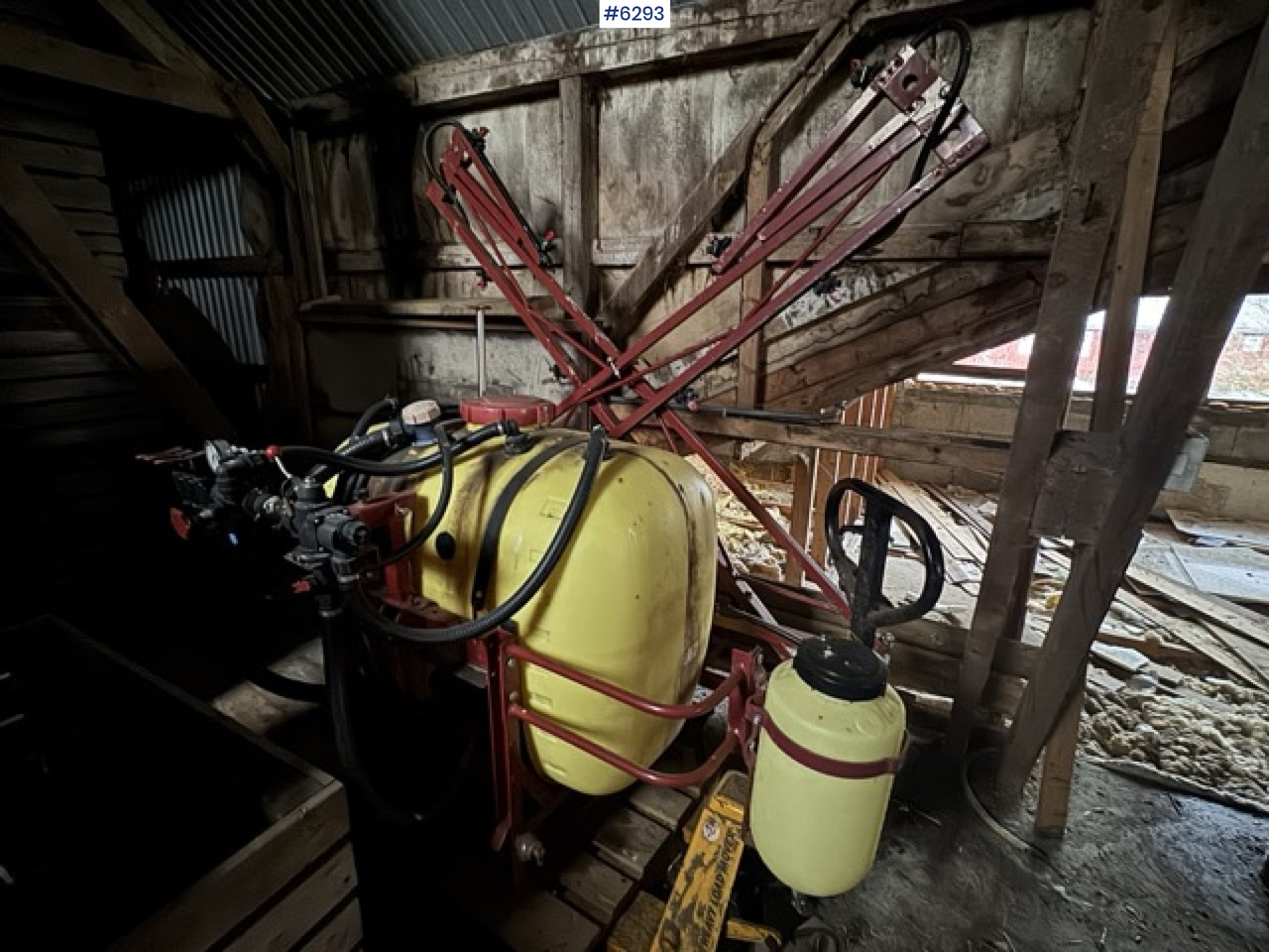 2006 Field Sprayer with 400-Liter Tank - آلة: صورة 1 2006 Field Sprayer with 400-Liter Tank - آلة: صورة 1