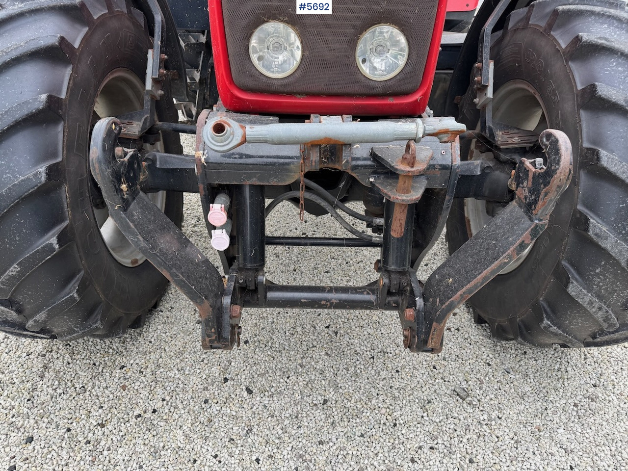 جرار 2006 Massey Ferguson 6470 w/ front hydraulics.: صورة 11 جرار 2006 Massey Ferguson 6470 w/ front hydraulics.: صورة 11