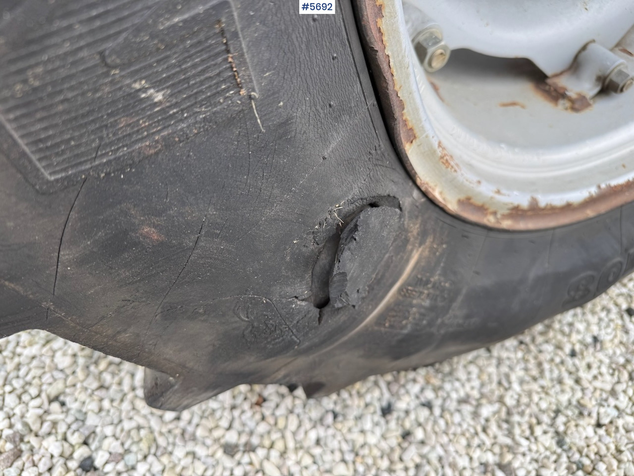 جرار 2006 Massey Ferguson 6470 w/ front hydraulics.: صورة 19 جرار 2006 Massey Ferguson 6470 w/ front hydraulics.: صورة 19