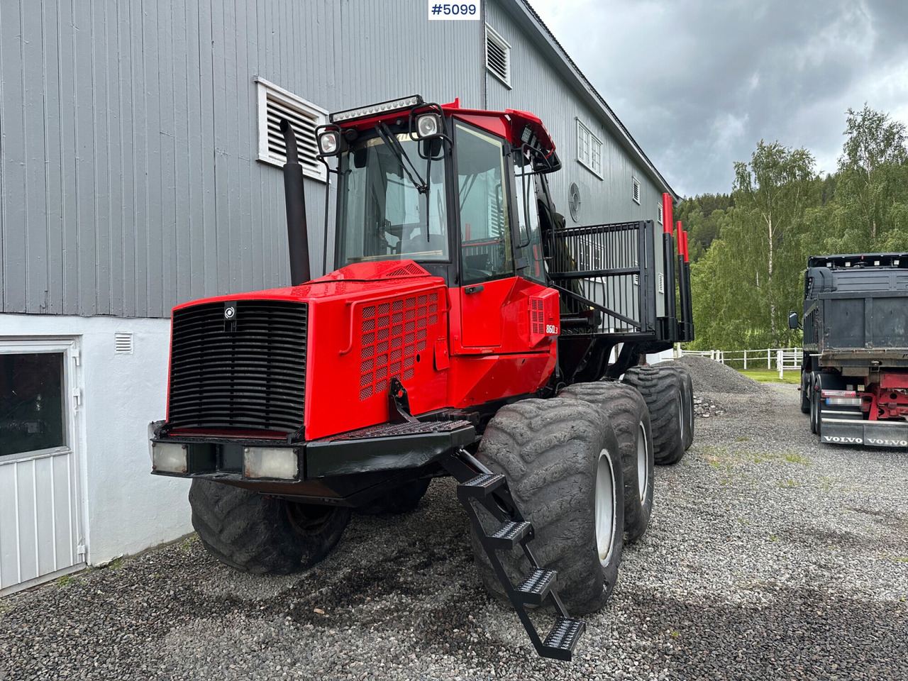 2006 Valmet 860 III forwarder - حافلة الغابات: صورة 5 2006 Valmet 860 III forwarder - حافلة الغابات: صورة 5