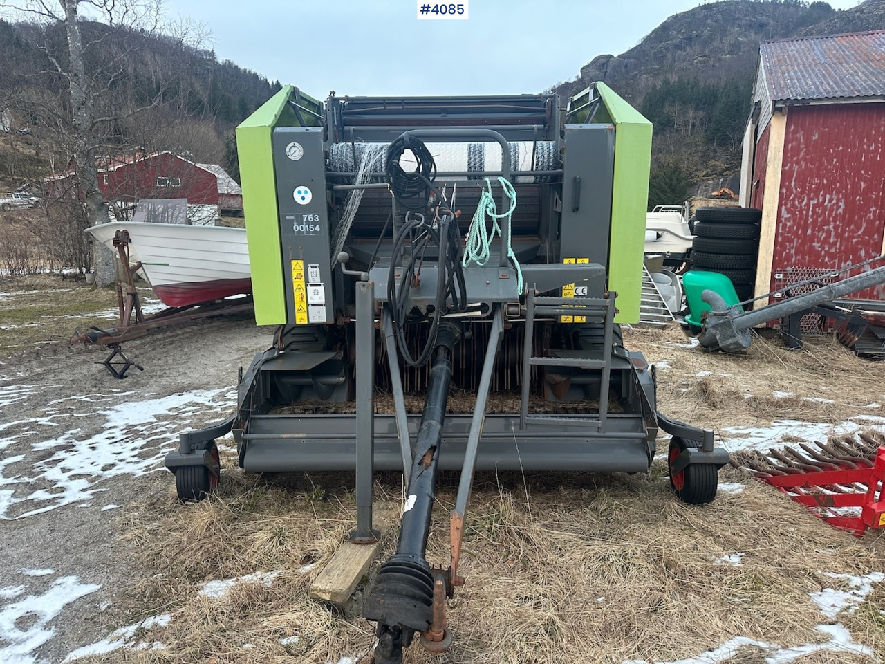 2008 Claas Rollant 354 Rotocut round baler. small repair object - معدات تيبيس التبن: صورة 2 2008 Claas Rollant 354 Rotocut round baler. small repair object - معدات تيبيس التبن: صورة 2