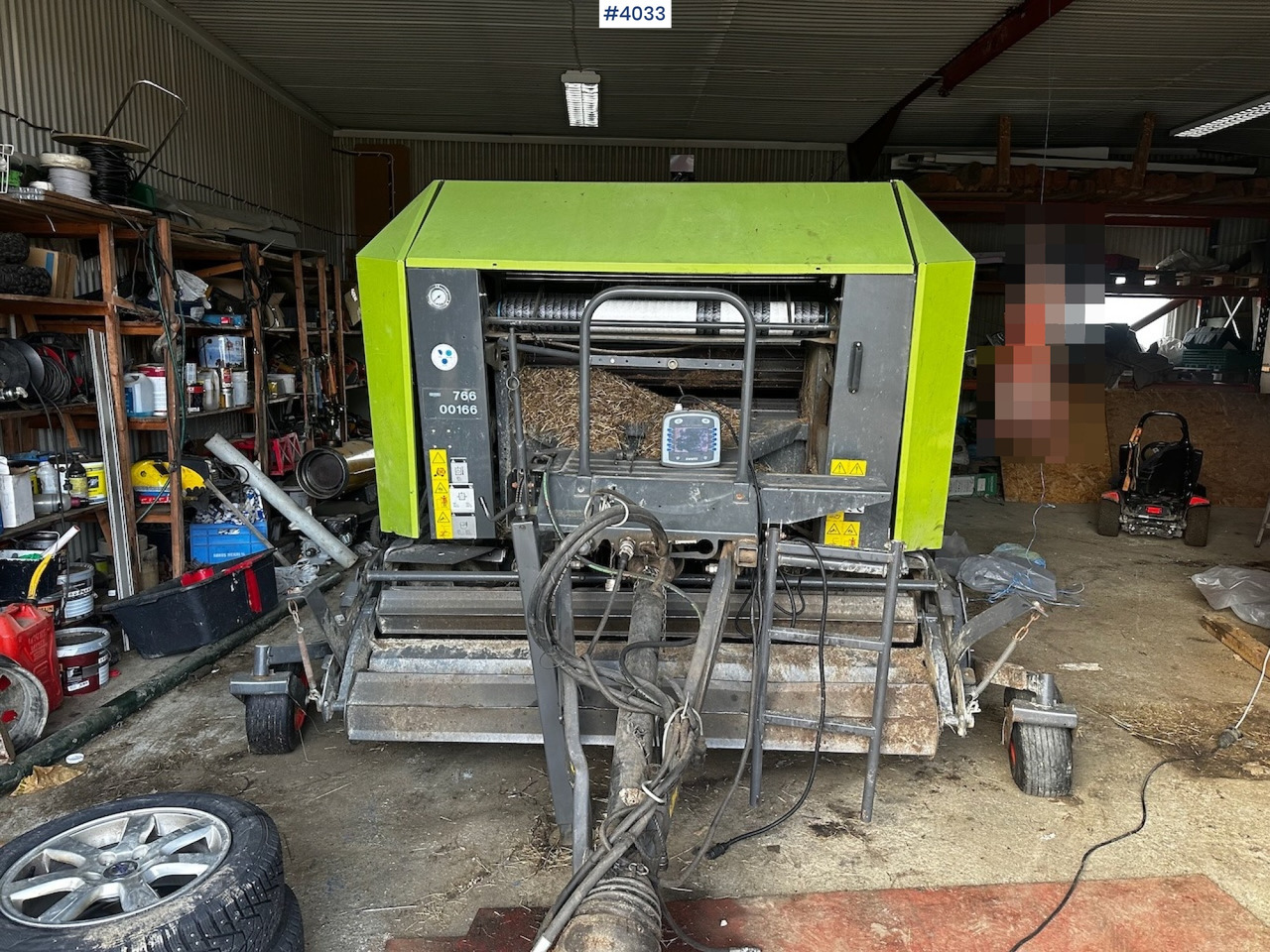 2008 Claas rollant 355 uniwrap round baler press - معدات تيبيس التبن: صورة 4 2008 Claas rollant 355 uniwrap round baler press - معدات تيبيس التبن: صورة 4