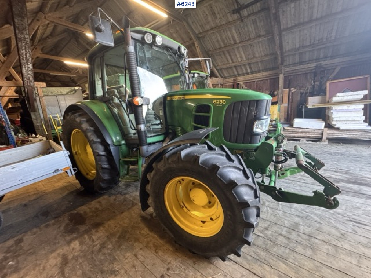 2008 John Deere 6230 Premium (114 hp) – Only 2,402 hours! - جرار: صورة 2 2008 John Deere 6230 Premium (114 hp) – Only 2,402 hours! - جرار: صورة 2