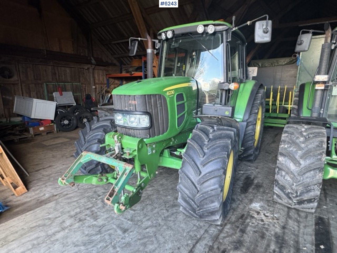 2008 John Deere 6230 Premium (114 hp) – Only 2,402 hours! - جرار: صورة 3 2008 John Deere 6230 Premium (114 hp) – Only 2,402 hours! - جرار: صورة 3
